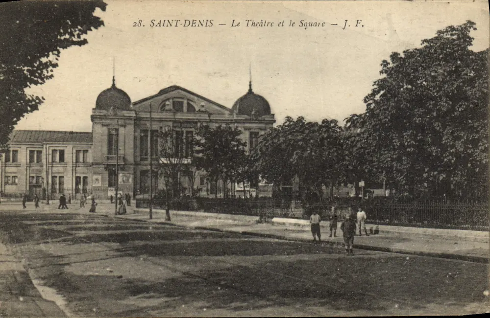 Saint-Denis — O Teatro e o Passeio Público — J. F. - Frente