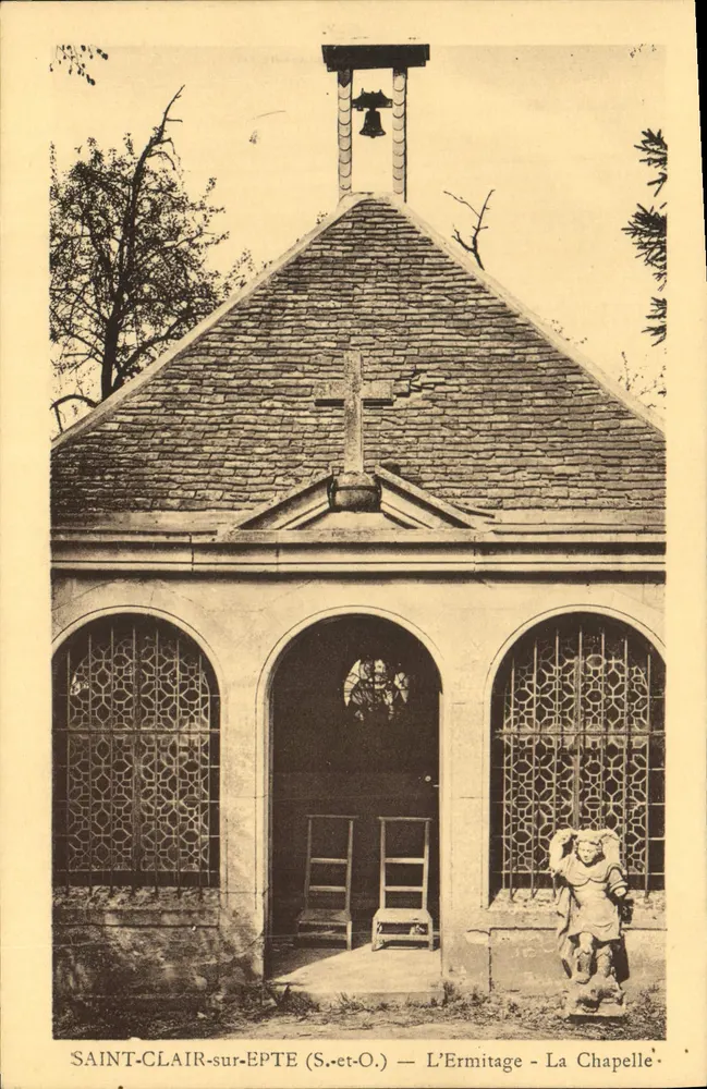 Saint-Clair-sur-Epte (S.-et-O.) — L'Ermitage - A Capela - Frente