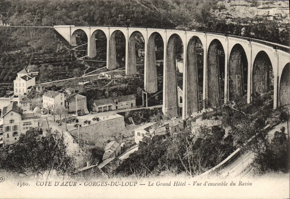 Gorges-du-Loup — Le Grand Hôtel — Übersicht des Ravins — Côte d'Azur — Verlag: 1560 - Vorderseite