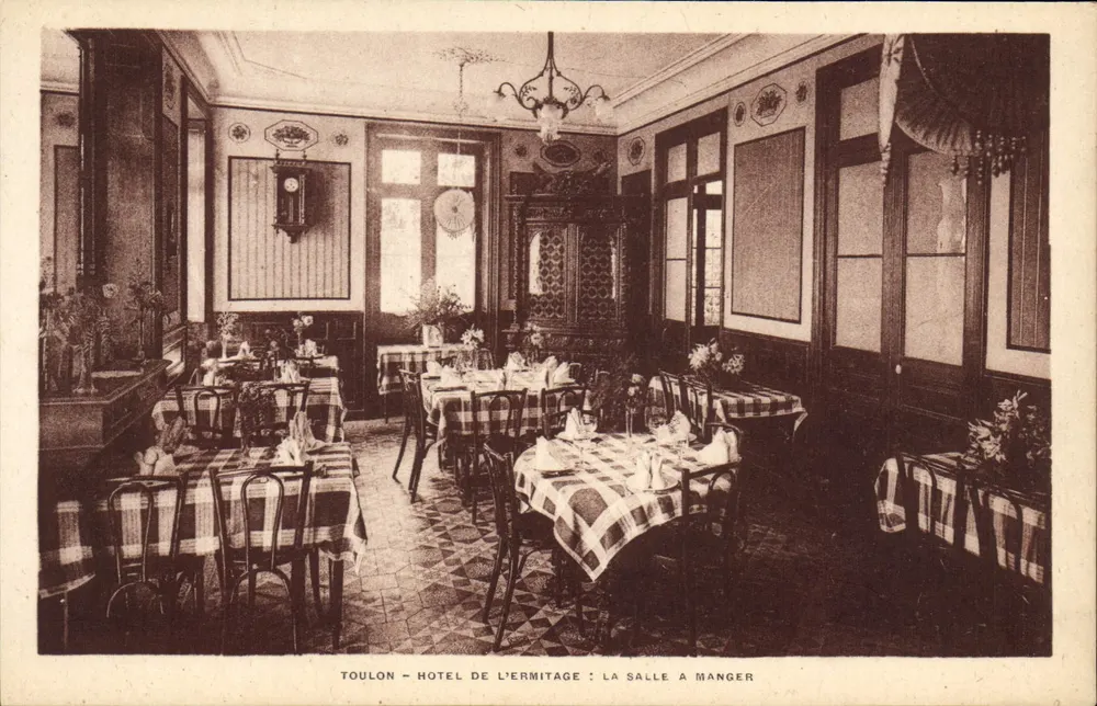Toulon - Hotel de l'Ermitage: das Speisezimmer - Vorderseite