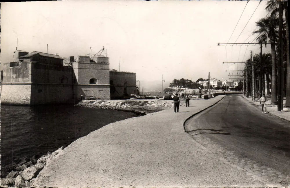 Fort Saint-Louis — Toulon — Sociedade Edições da Liberdade, Marselha - Frente
