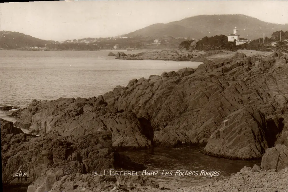 L'Estérel - Agay - Les Rochers Rouges — CAP, n°15 - Frente