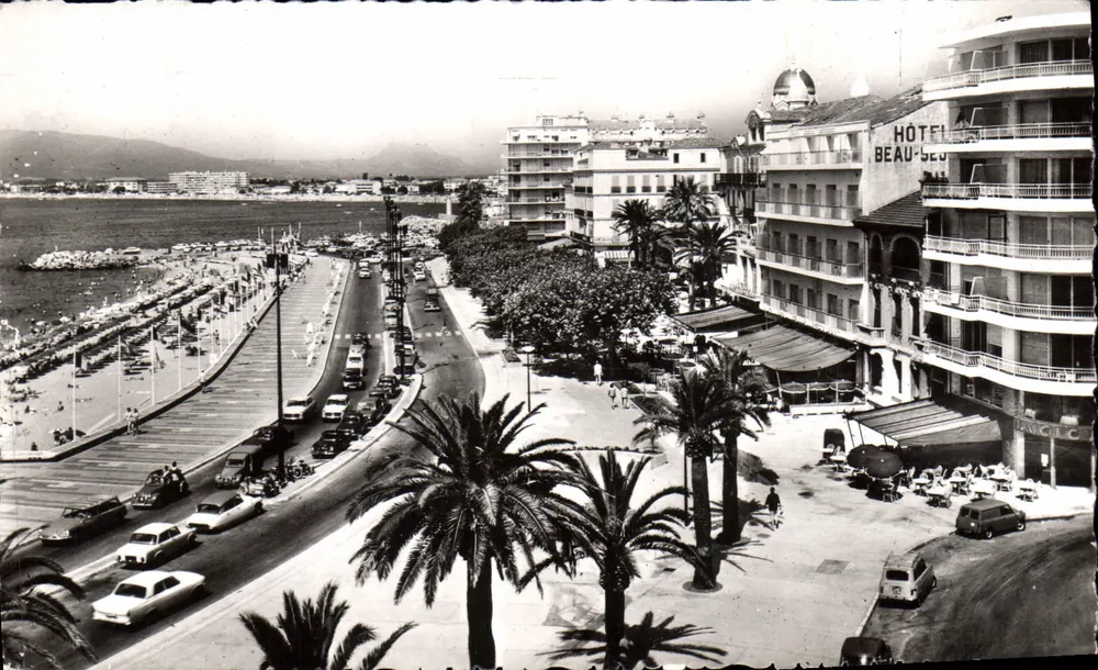 Vista da Côte d'Azur — Hotel Beau-Séjour em Saint-Raphaël — Éditions Photo vénitienne - Frente