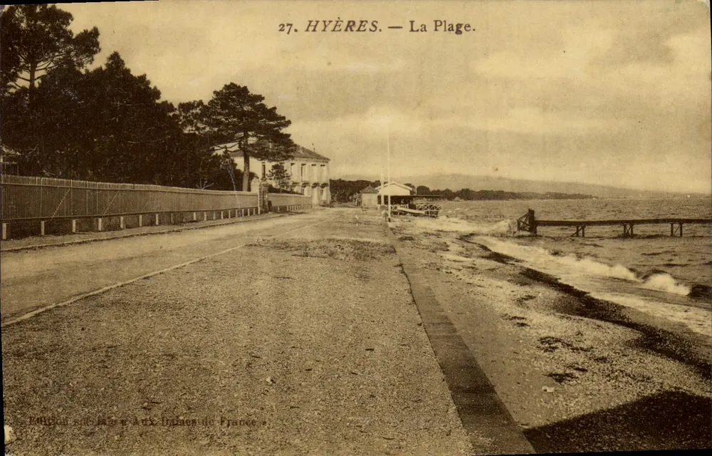 Hyères — A Praia — Editor: Aux Deux de France, n° 27 - Frente