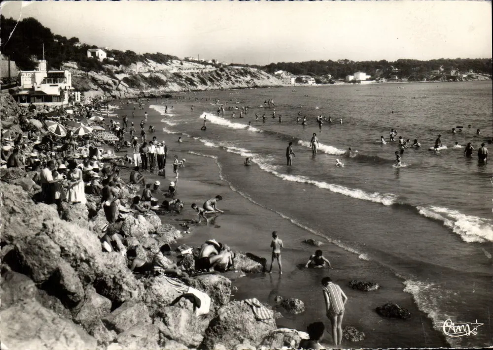 BANDOL — A Praia Dourada — Comajer Imp. Macon (S.-et-L.) - Frente