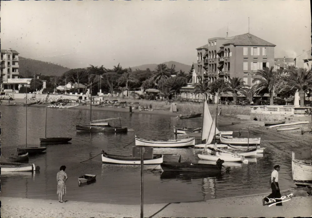 Le Lavandou (Var) — O Porto — Fotografia Véritah'n - Frente