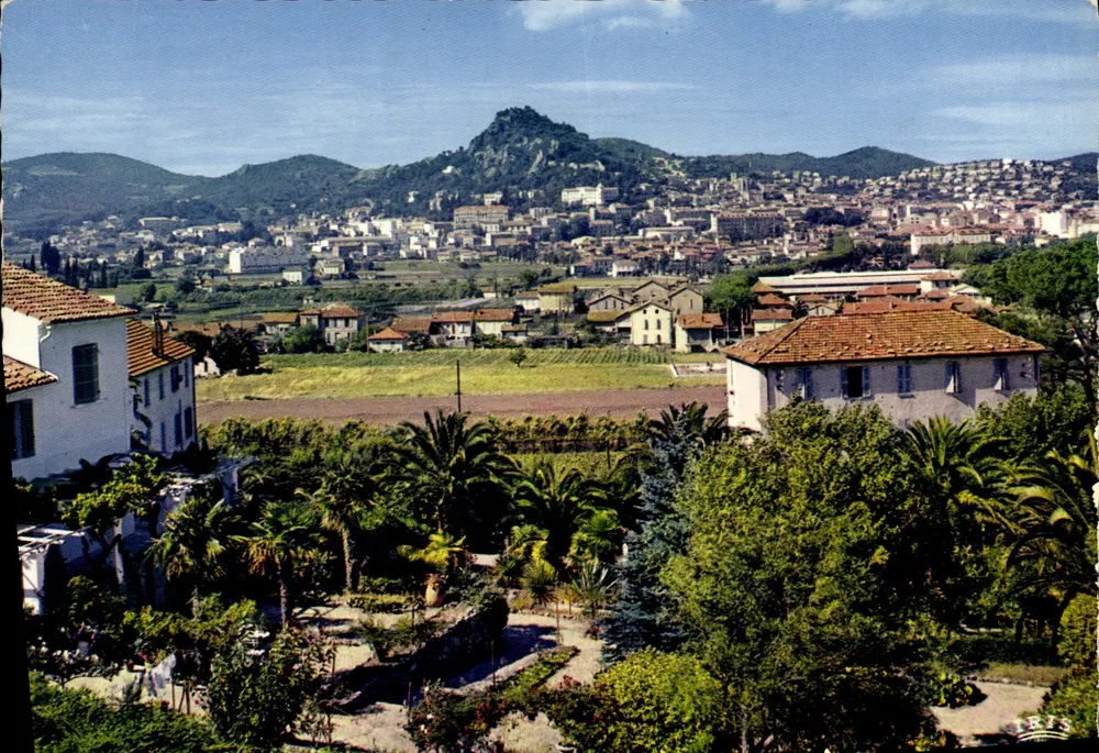 Hyères-les-Palmiers — Allgemeiner Blick — Hachette Editionen - Vorderseite