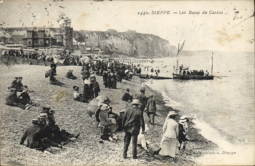 Dieppe — Os Banhos do Casino — A. Buttembos, Dieppe - Frente