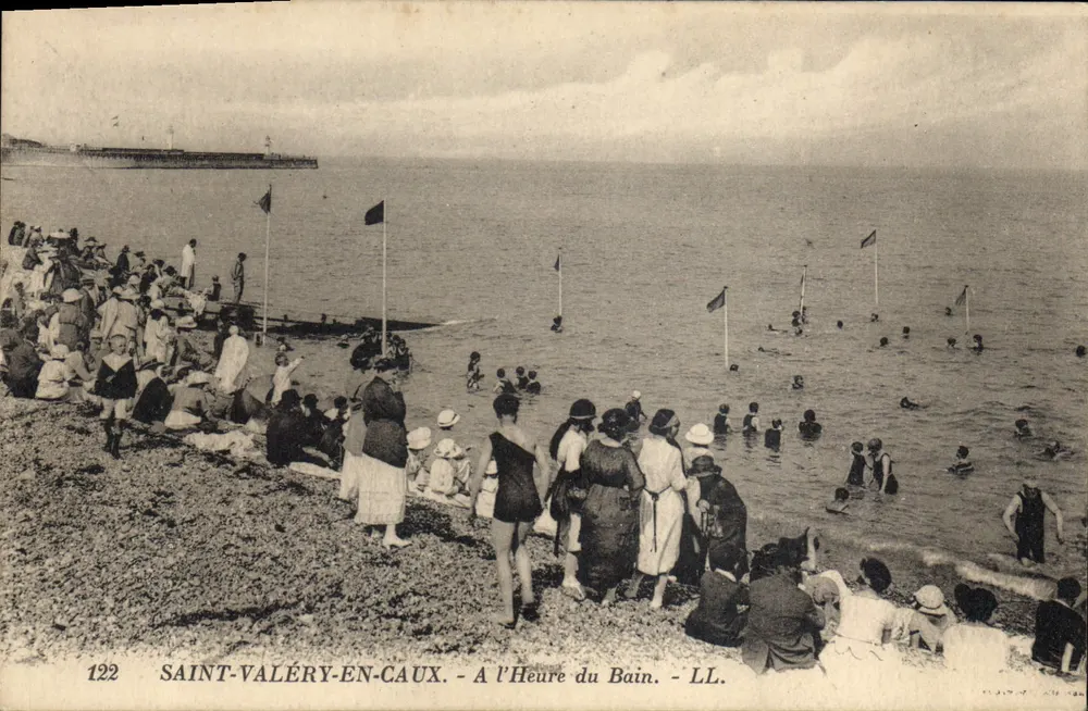 Saint-Valéry-en-Caux — À l'Heure du Bain — LL. — N° 122 - Frente
