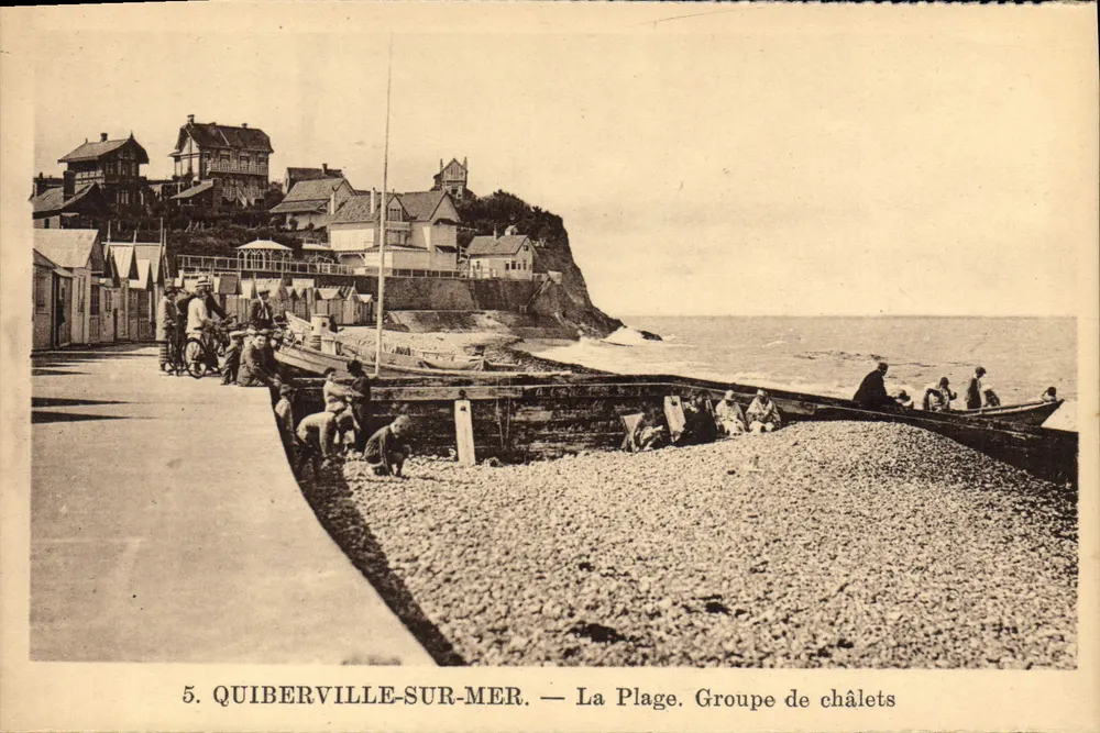 Quiberville-sur-Mer — Die Strand. Gruppe von Chalets - Vorderseite