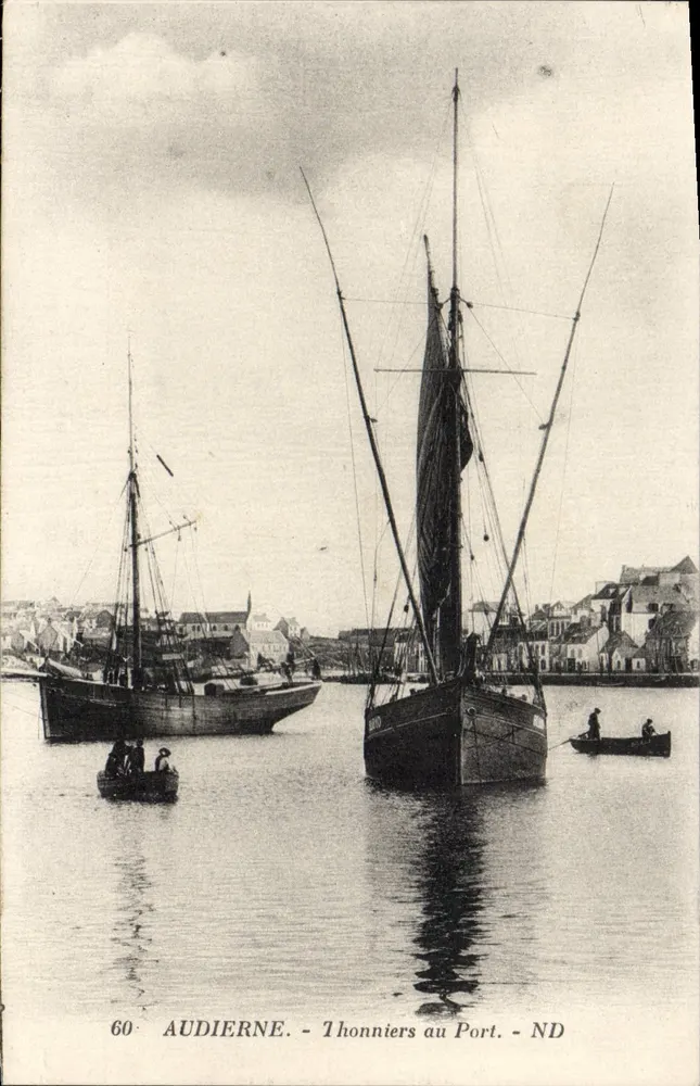 Audierne - Thonnières no Porto - ND - Frente