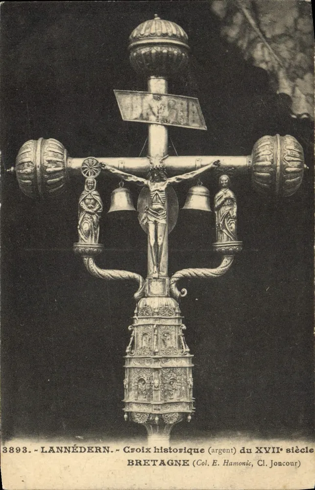 Lannédern - Historische Kreuz (Silber) des 17. Jahrhunderts - Vorderseite