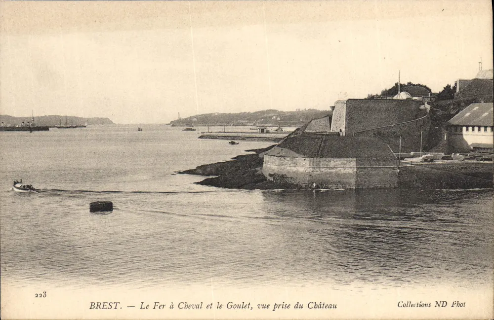 BREST — Das Eisenpferd und der Goulet, Ansicht vom Schloss — Collections ND Phot - Vorderseite