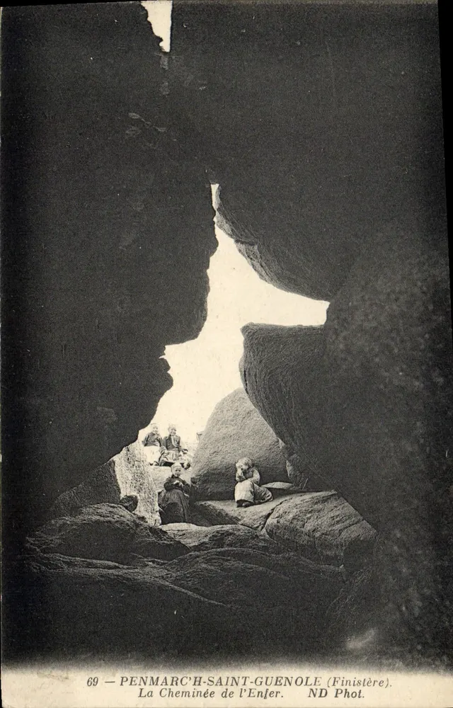 Penmarc'h-Saint-Guenole — Die Schornstein des Hölles — ND Phot. - Vorderseite