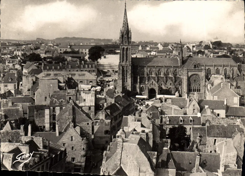 Saint-Pol-de-Léon — Allgemeiner Blick von Kreisker — Éditions Gaby - Vorderseite