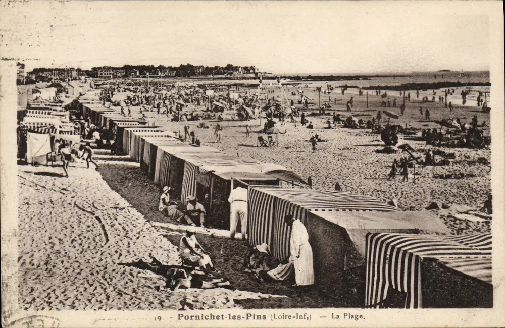 Pornichet-les-Pins (Loire-Inf.) — A Praia. - Frente