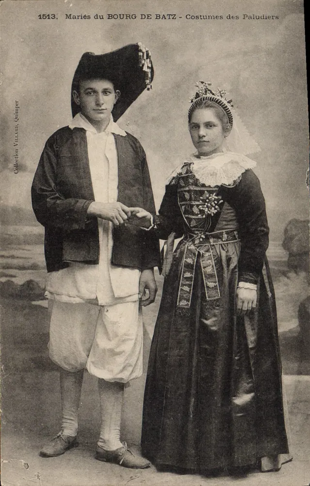 Verheiratetes Paar aus dem BOURG DE BATZ — Kleidung der Paludiers — Sammlung Villann, Quimper - Vorderseite