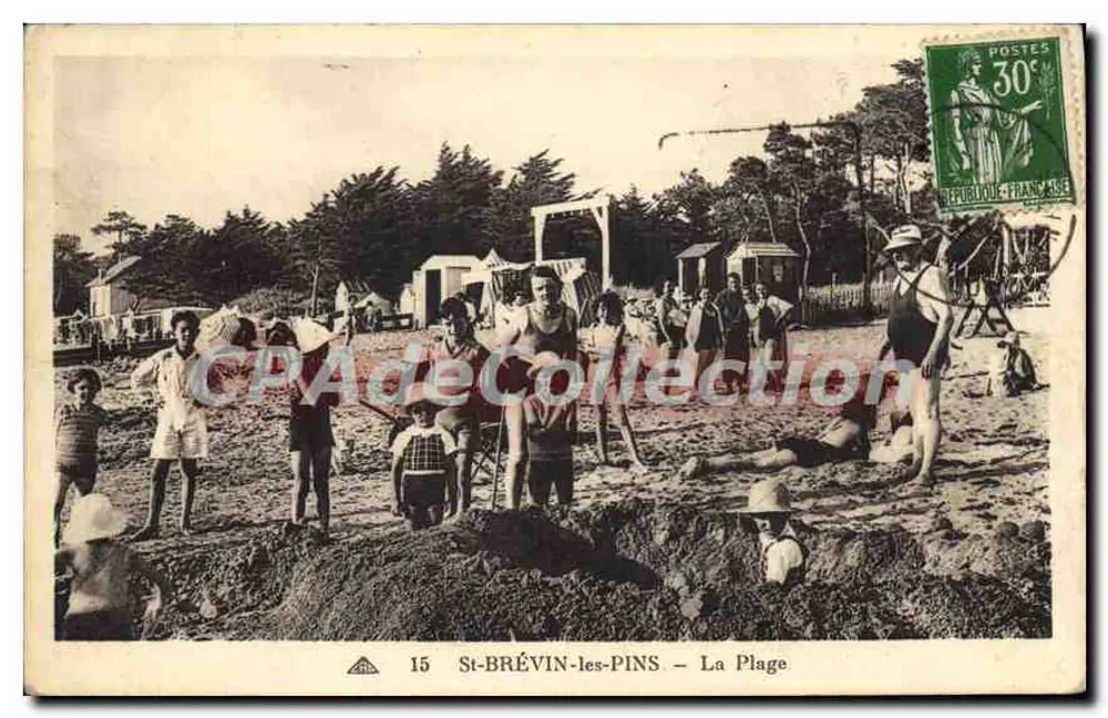 St-BRÉVIN-les-PINS — A Praia — CPAdeCollection - Frente