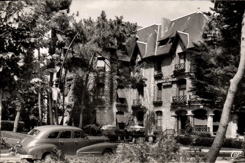 Hotel Marie-Louise — La Baule — Verlag Réal-Photo, Nr. (52) - Vorderseite