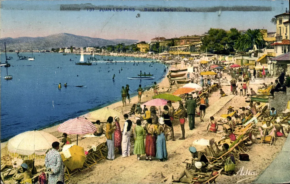 Juan-les-Pins — Banho de Sol — editor Adia, n° 137 - Frente