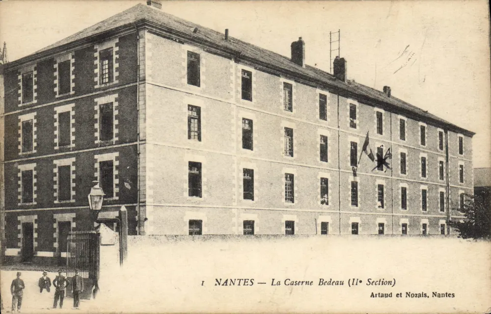 NANTES — A Caserne Bedeau (IIe Seção) — Artaud e Nozais, Nantes - Frente