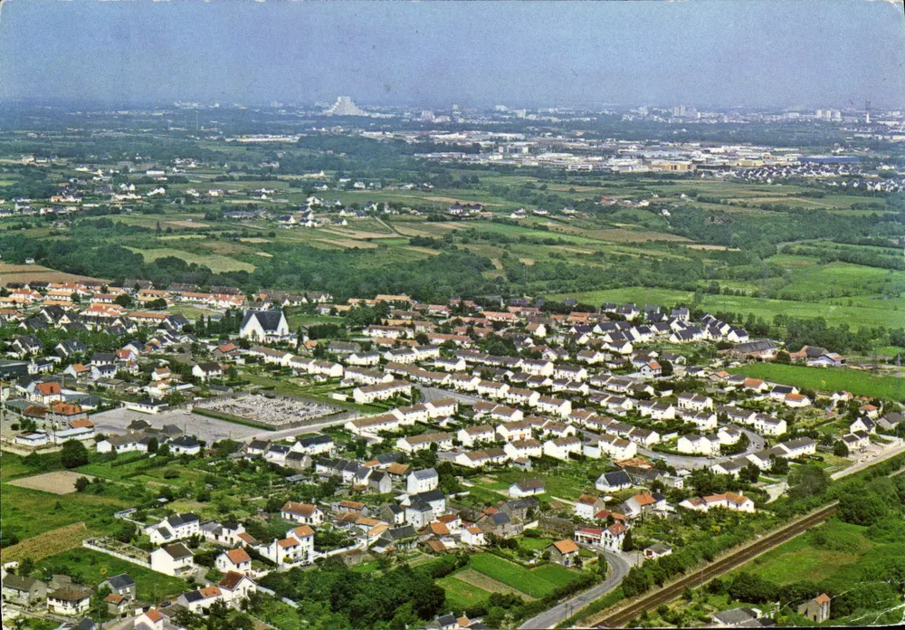 Coufron (Loire-Atlantique) — Luftbild der Chabossière — Les Editions du Gabier - Vorderseite