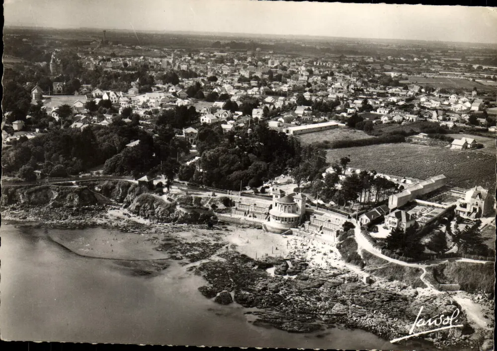 Pornic (Loire-Atlantique) — Strand und Casino de la Source — Photographies Janssot - Vorderseite