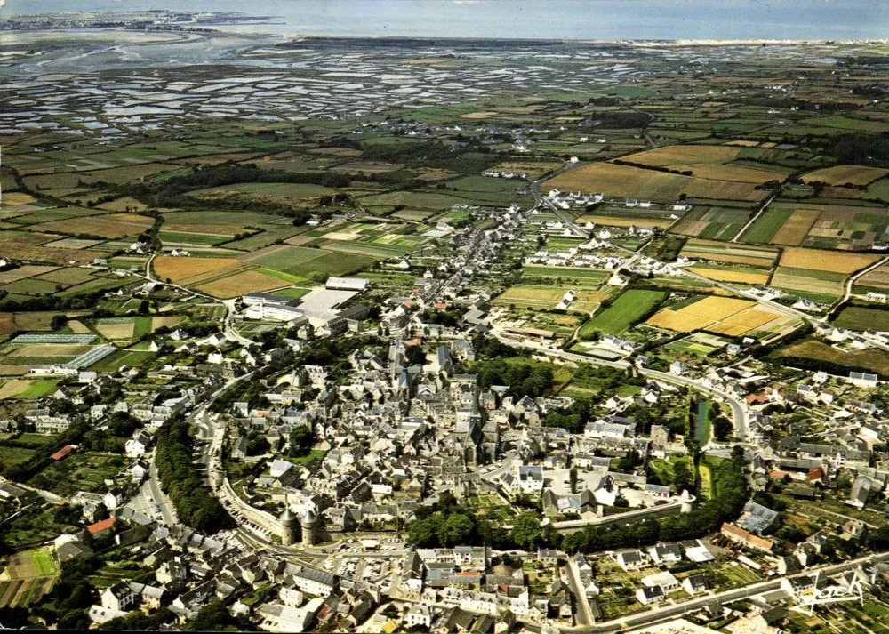 Guerande — Luftaufnahme — Éditions d'Art Jean Stoll - Vorderseite