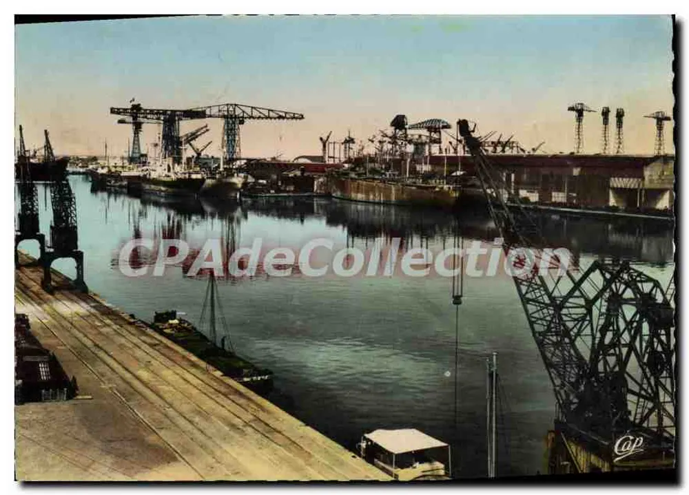 Porto de Saint-Nazaire — A Base Naval — editor « Real Photo » n°151 - Frente