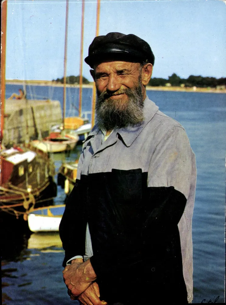 Velho pescador — Le Croisic — Éditions de Luxe, Paris - Frente