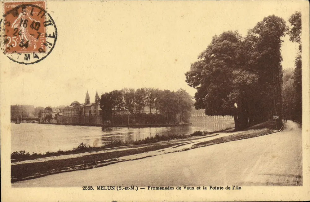 MELUN (S.-et-M.) — Promenades de Vaux und la Pointe de l'Île - Vorderseite