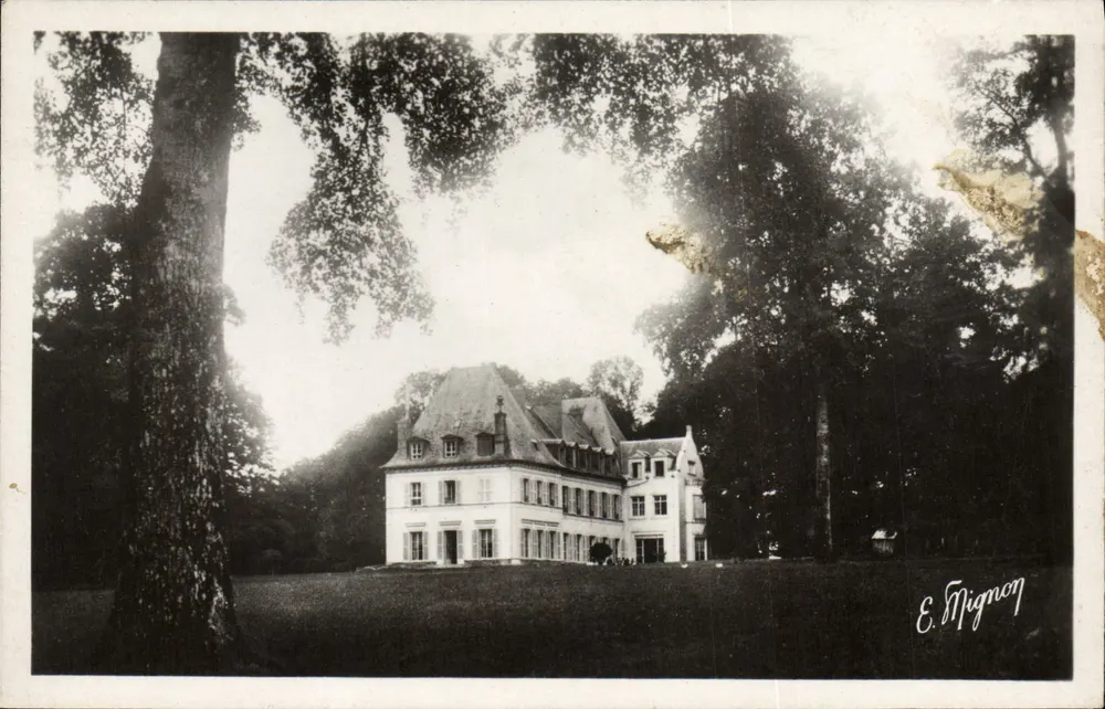 Schloss Écoublay — Fontenay-Tresigny (S.-et-M.) — E. Mignon - Vorderseite