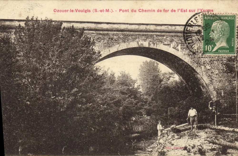 Ozouer-le-Voulgis (S.-et-M.) — Brücke der Ostbahn über die Yerres — Éd. Raven - Vorderseite