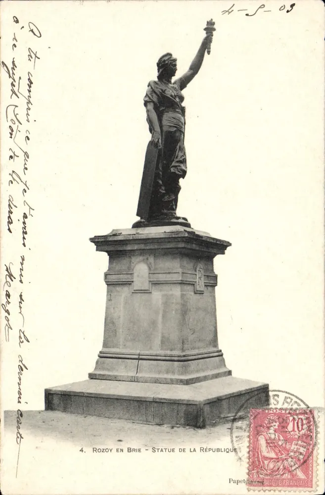 Rozoy-en-Brie - Estatua de la República — Papeterie Française, n°4 - Anverso