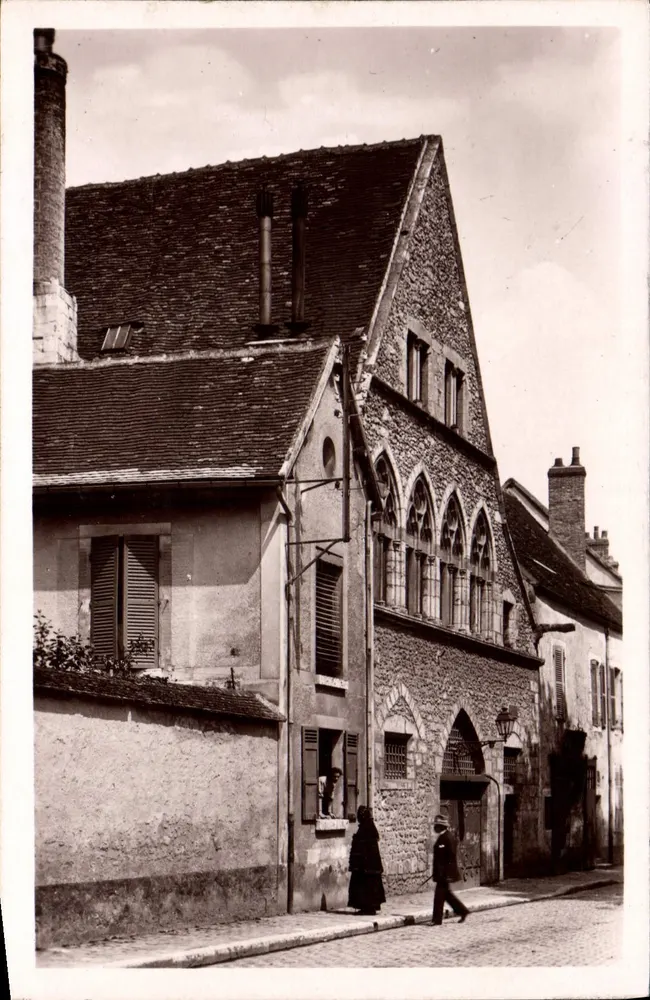 Provins — O Hotel Vauluisant — editor Lévy & Naudé, Paris - Frente
