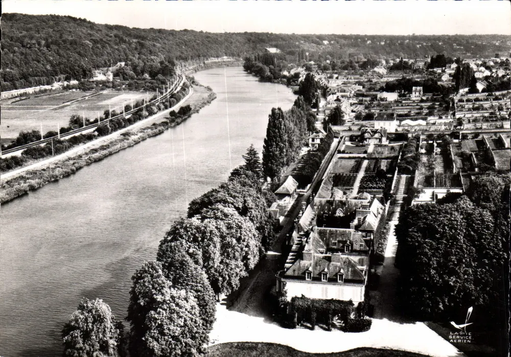 Thomery (S.-et-M.) — Die Seine, Schloss La Rivière und die Effondrés — Lapie Service Aérien - Vorderseite
