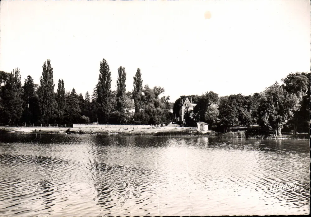 Cidade da Buignade — vista do lago — Foto-Gravura - Frente