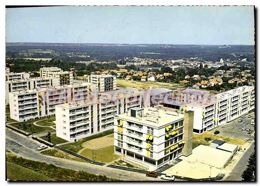 Lagny-sur-Marne — bairro residencial moderno — Éditions Naturelles - Frente
