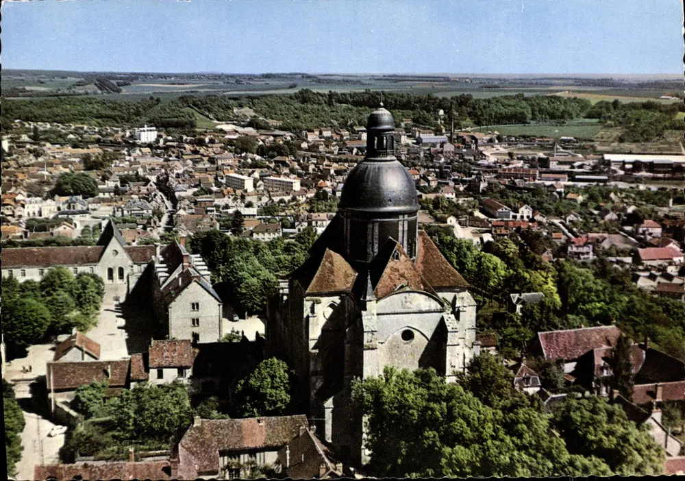 Provins (Seine-et-Marne) — luftige Ansicht der Kirche Saint-Quiriace — Verlag Couleurs Naturelles, Nr. 34 K - Vorderseite
