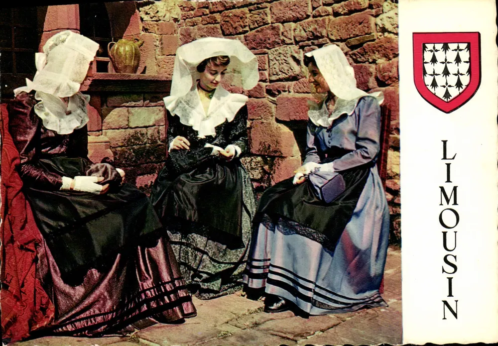 Mulheres da classe média — época 1880 — Limousin - Frente