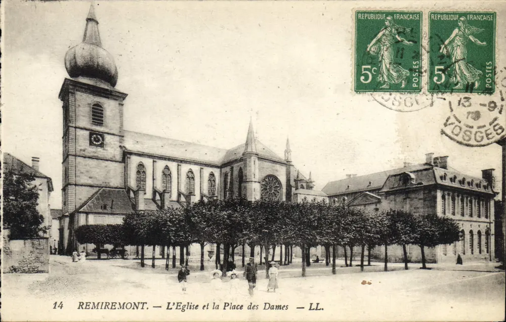 Remiremont — Die Kirche und Place des Dames — LL. - Vorderseite