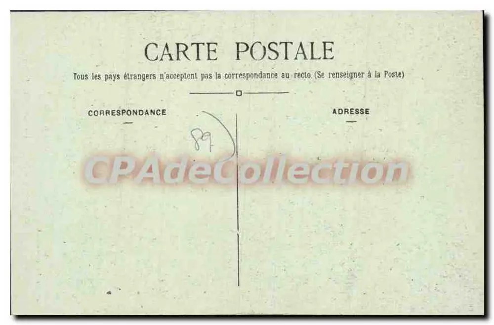 Poutigny (Yonne) — Pałac — Starszy klasztor — zdjęcie Lespagnol A. - Rewers