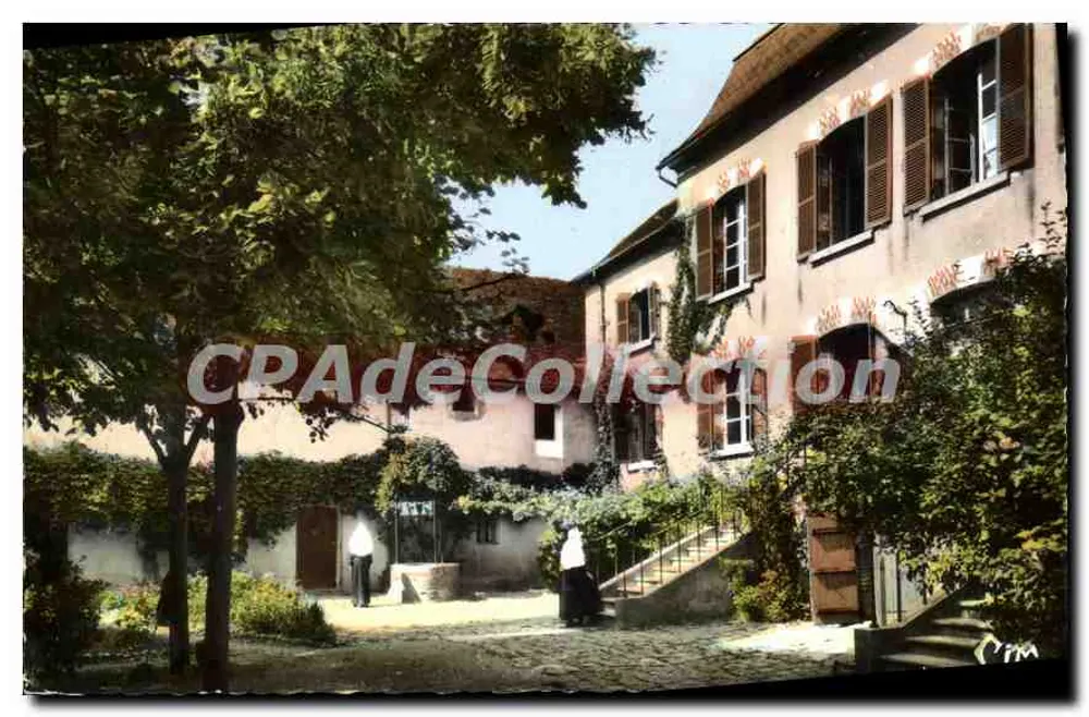 Innere Hof eines Gebäudes — Bussy-en-Othe — Imprimeur Combier - Vorderseite