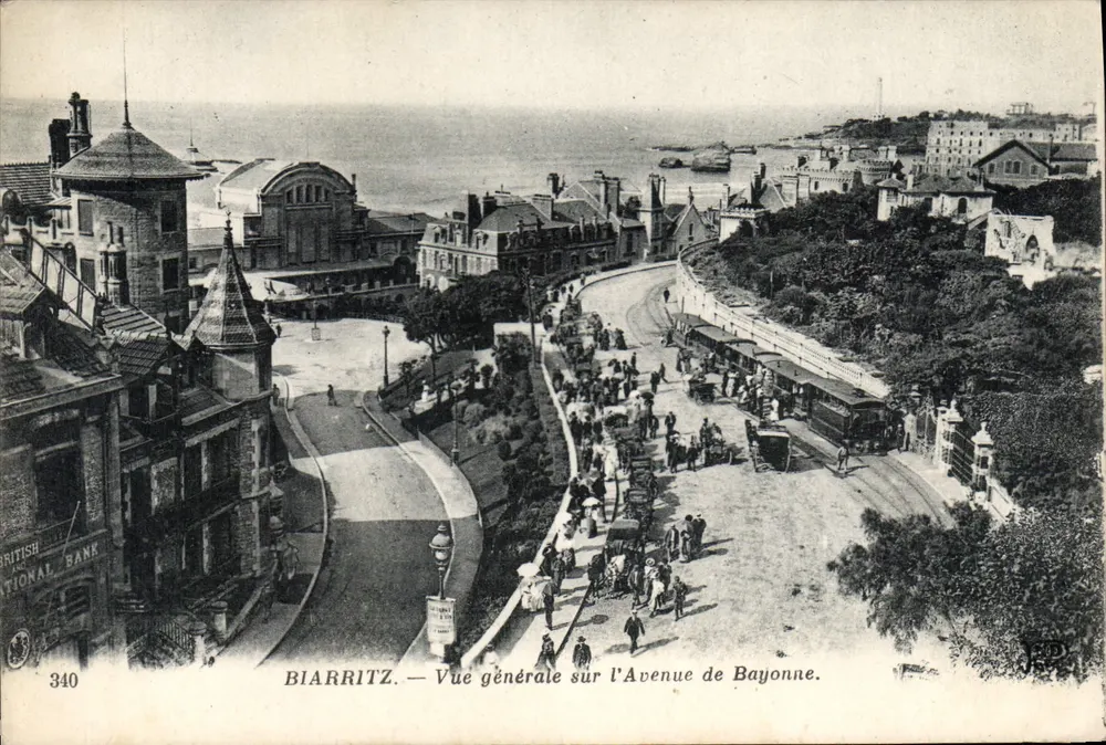 Biarritz — Allgemeiner Blick auf die Avenue de Bayonne — Verlag J.P. n°340 - Vorderseite