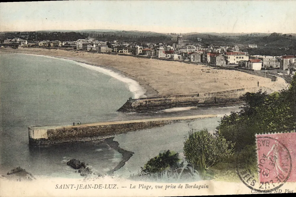 Saint-Jean-de-Luz — Der Strand, Aussicht vom Bordagain — Conterners ND Phot - Vorderseite