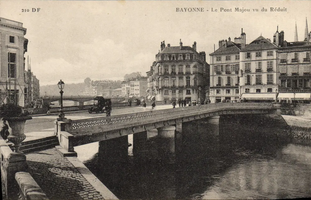 Bayonne - Le Pont Majou aus dem Réduit gesehen — Ausgabe Drames de France, n° 210 DF - Vorderseite