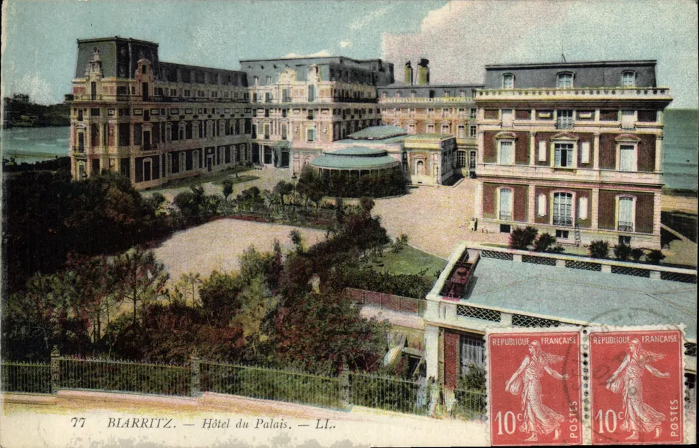 Biarritz — Hotel du Palais — LL. — n°77 - Voorkant