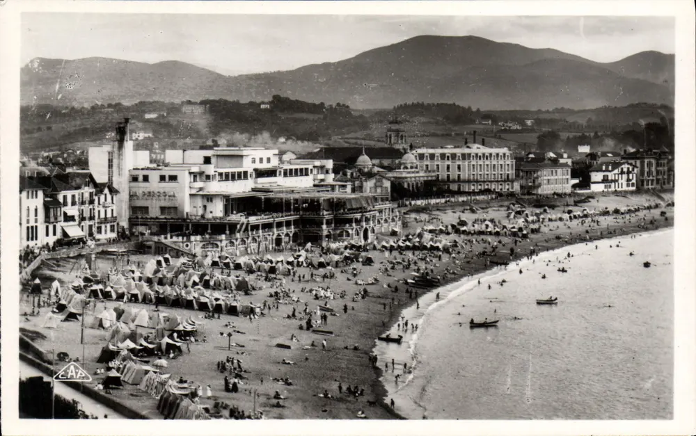 St-Jean-de-Luz — Visão geral da Praia — CAP - Frente