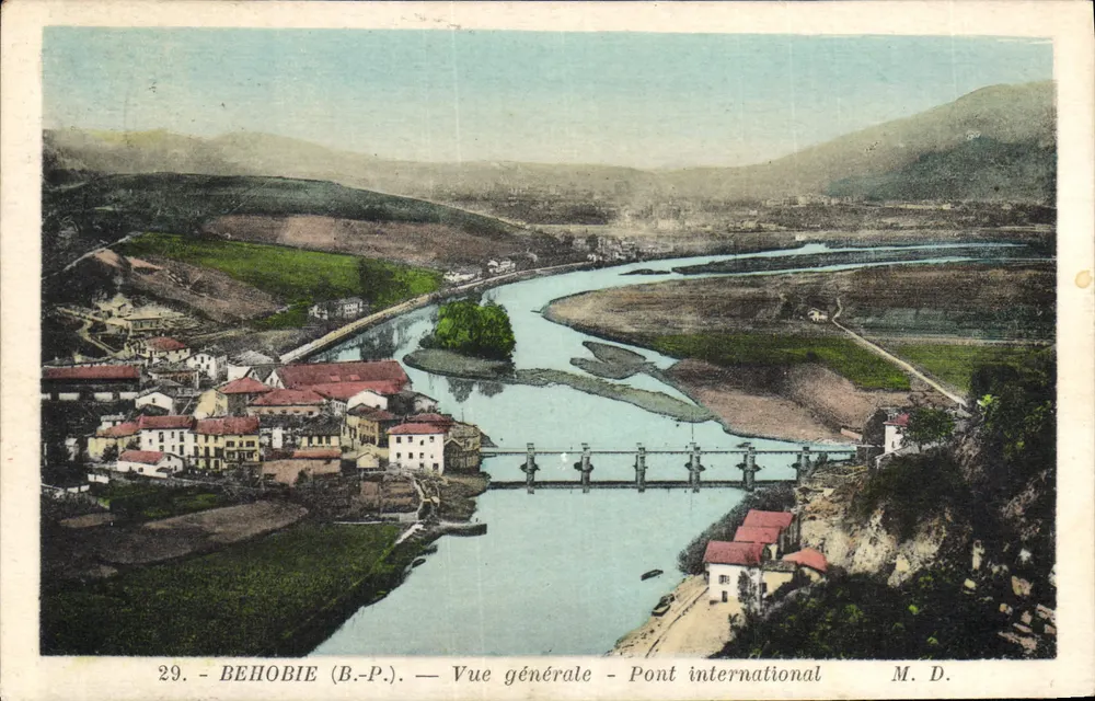 Behobie (B.-P.) — Allgemeiner Blick — Internationales Brücke — M. D. - Vorderseite