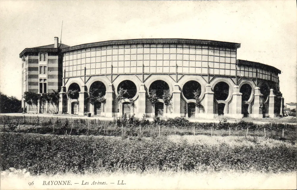 Bayonne — Les Arènes — LL. — n°96 - Frente
